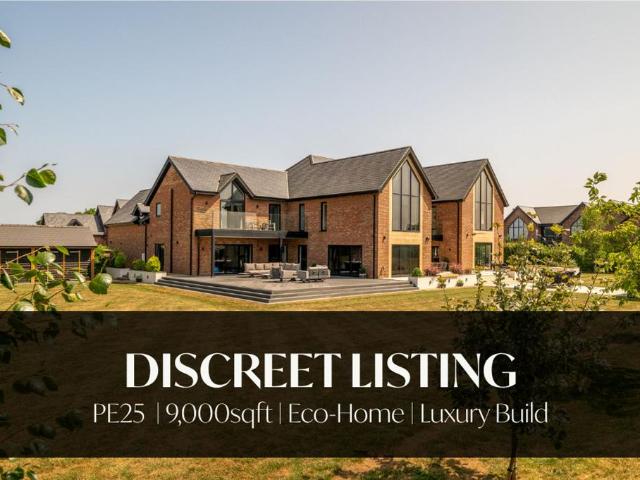 6 bedroom detached house for sale