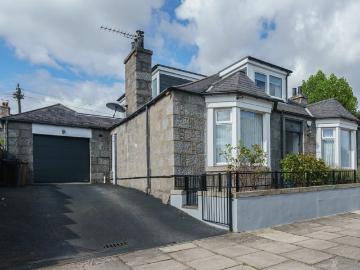 Aberdeen, Aberdeen And Grampian - Garden