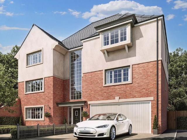 6 bedroom detached house for sale