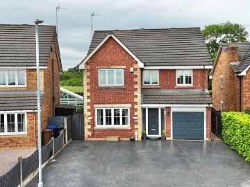 6 bedroom detached house for sale