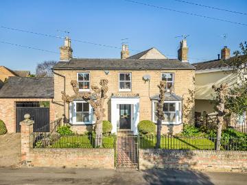 East Cambridgeshire, East of England - Equipped kitchen