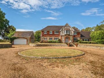 6 bedroom detached house for sale