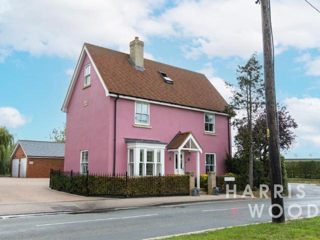 6 bedroom detached house for sale