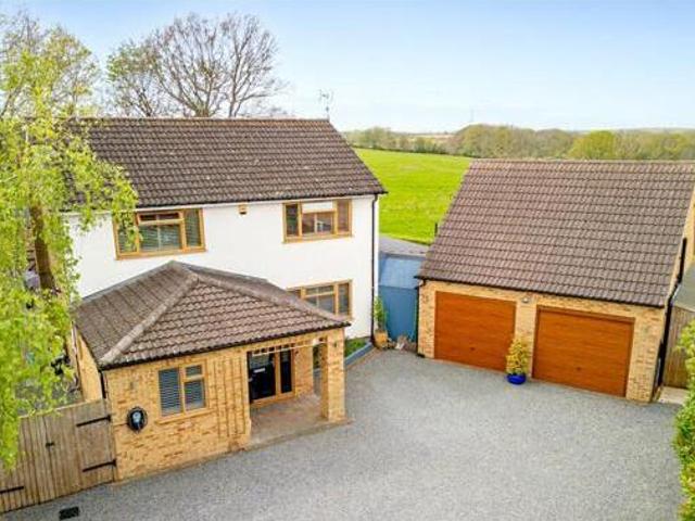 6 Bedroom Detached House For Sale In Allington, Grantham