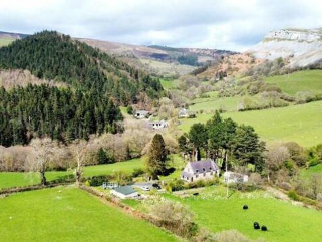 6 Bedroom Detached House For Sale In Llangollen, Denbighshire
