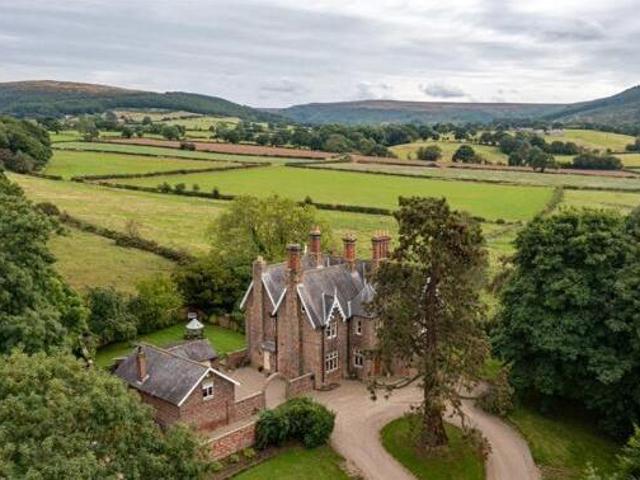 6 Bedroom Detached House For Sale In Northallerton, North Yorkshire