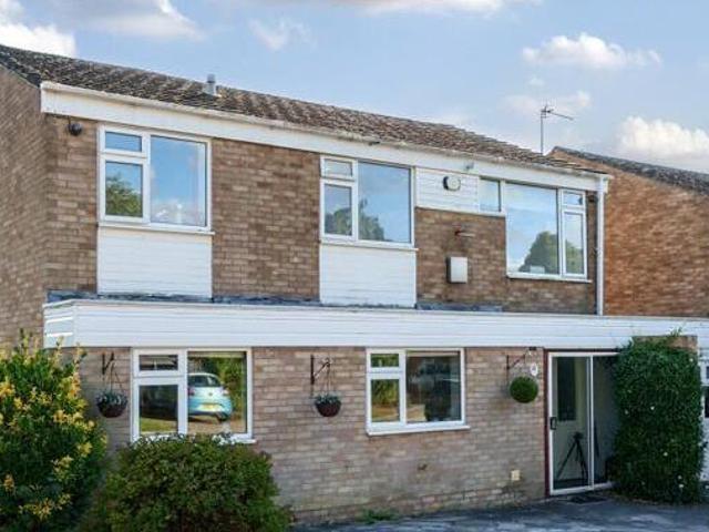 6 Bedroom Detached House For Sale In Petts Wood