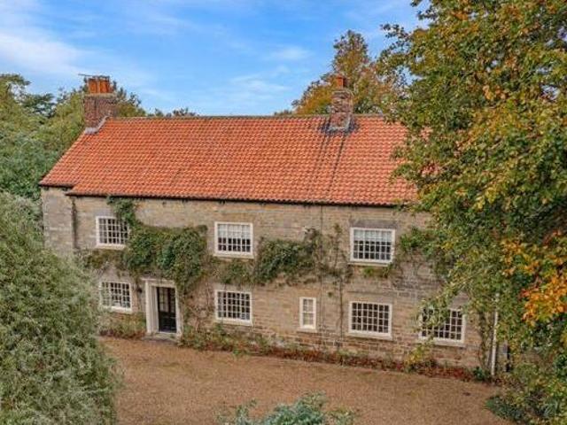 6 Bedroom Detached House For Sale In Thirsk, North Yorkshire