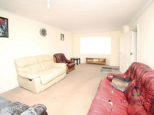 6 bedroom detached house to rent