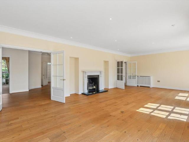 6 bedroom detached house to rent