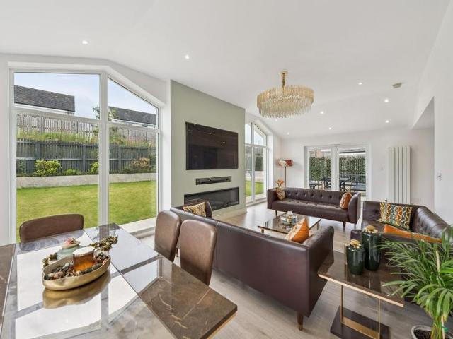 6 bedroom detached house to rent