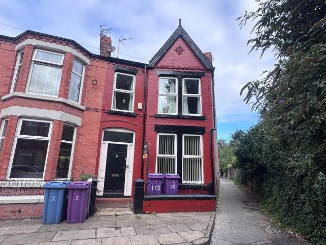 6 bedroom end of terrace house for sale