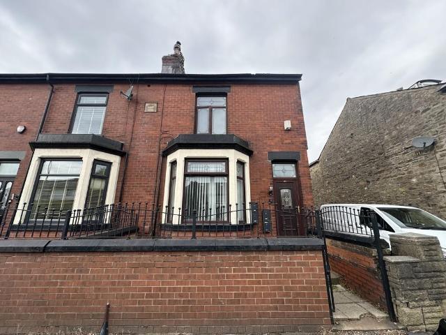 6 bedroom end of terrace house for sale