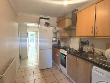Hounslow West, Heathrow Hounslow, TW5, Hounslow, Greater London