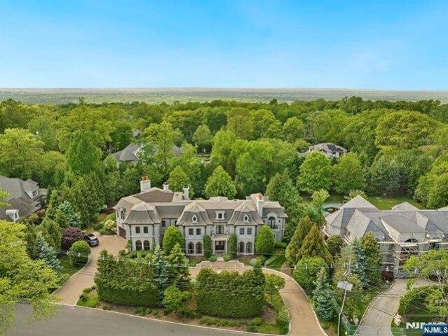 6 bedroom, Englewood Cliffs NJ 07632 104906550
