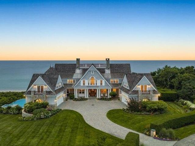 6 bedroom, East Sandwich MA 02537 105629855