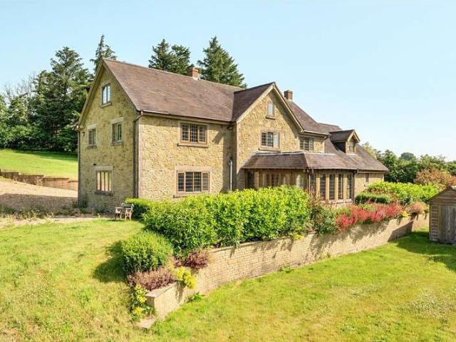6 Bedroom Farm Commercial