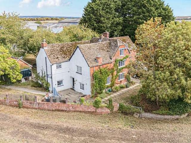 6 Bedroom Farm Land Commercial