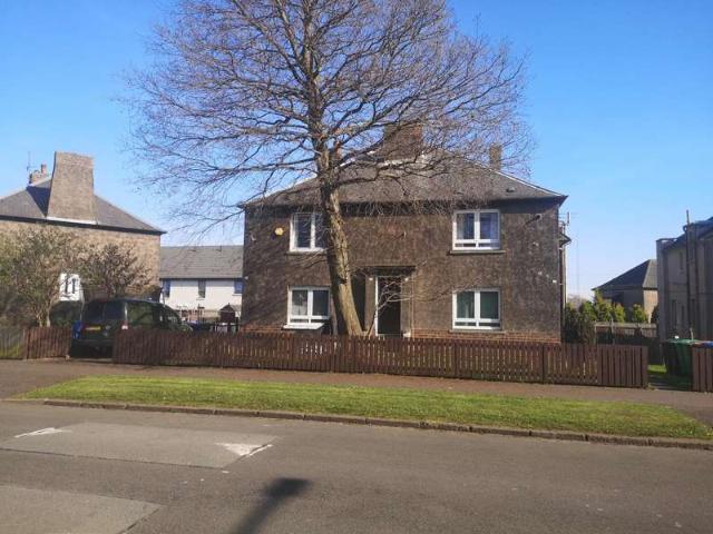 6 Bedroom Flat