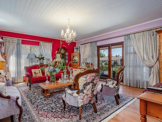 6 Bedroom Freehold To Let in Groenvlei