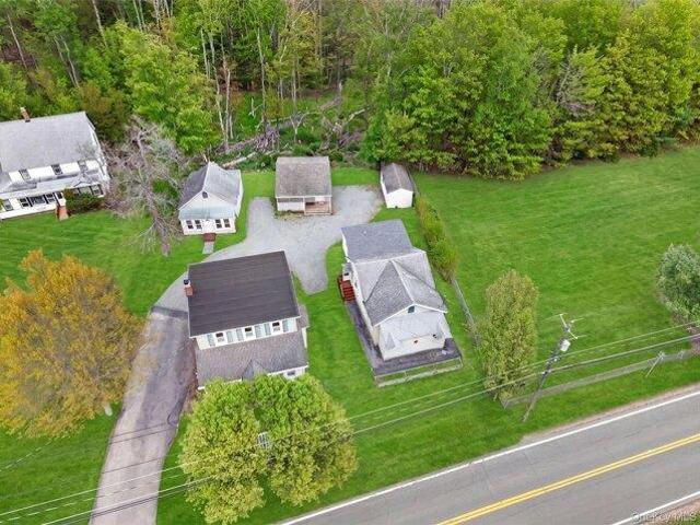 6 bedroom, Kauneonga Lake NY 12749 105288057