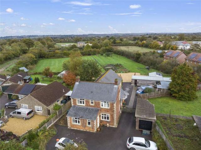 6 Bedroom House