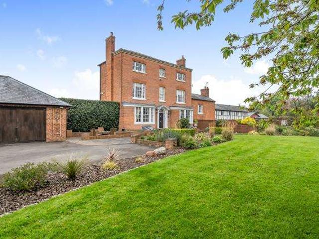 6 Bedroom House