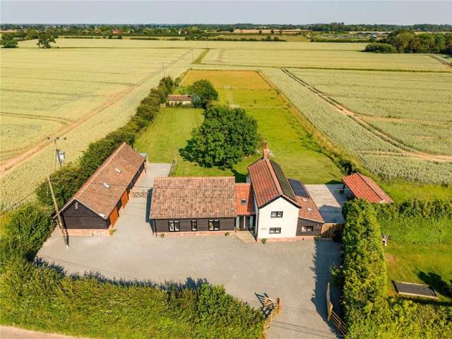 6 Bedroom House