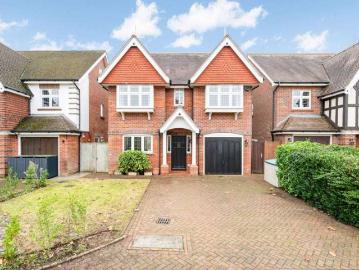 6 Bedroom House