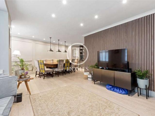 6 Bedroom House