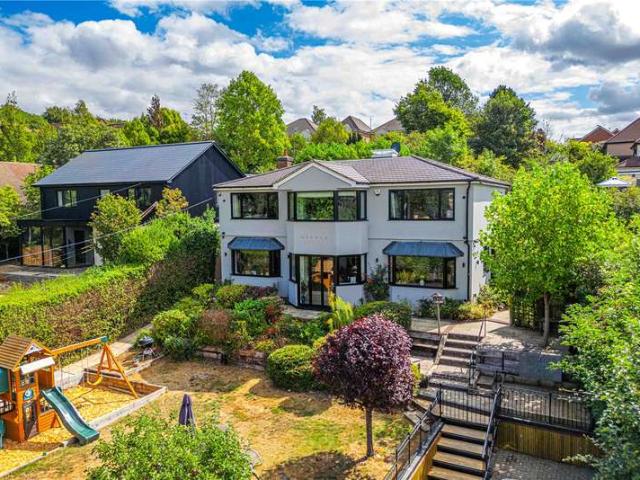 6 Bedroom House