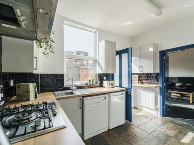 6 Bedroom House Coventry West Midlands 103485568