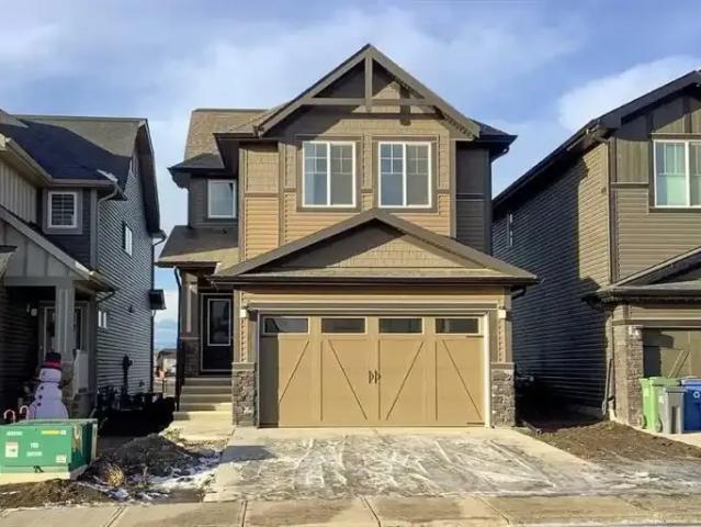 6 Bedroom House Cochrane AB LS105654156