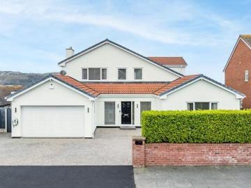 6 Bedroom House Conwy Conwy 100540779