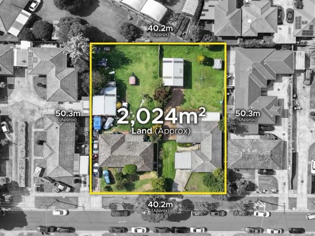 6 Bedroom House Cranbourne VIC 104893762