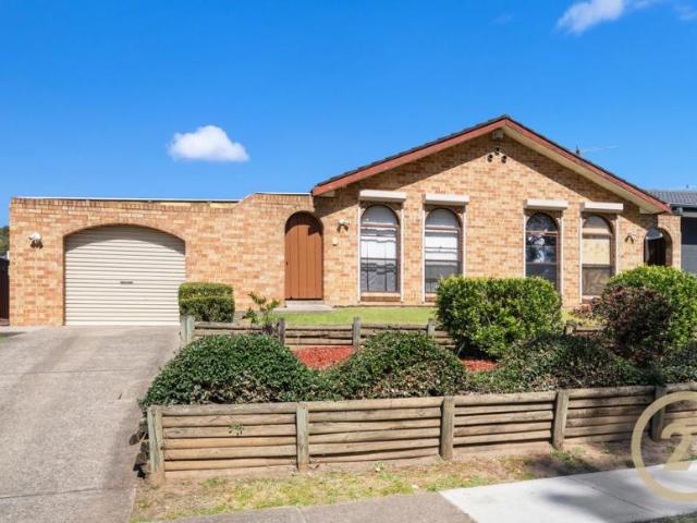 6 Bedroom House Bonnyrigg Heights, 105584404