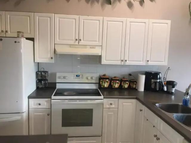 6 Bedroom House Edmonton AB 104876574