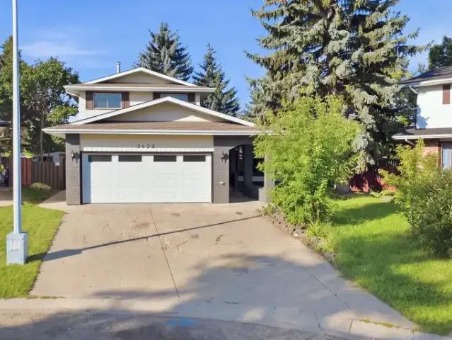 6 Bedroom House Edmonton AB 105581000