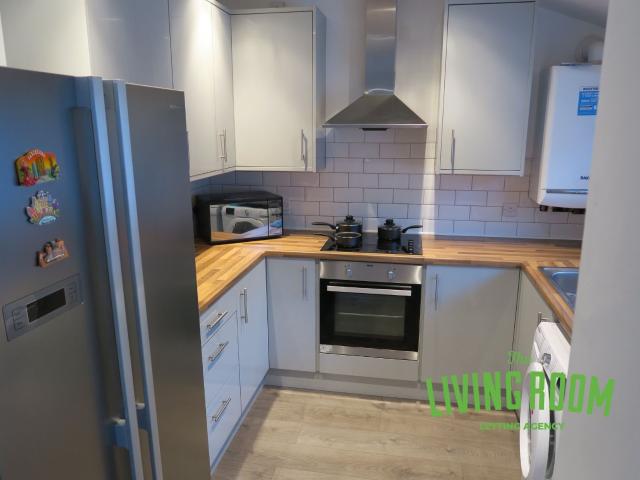 6 bedroom house for rent in Cardiff