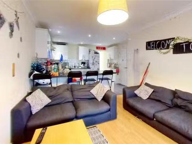6 bedroom house for rent in Heeley Road, Birmingham, West Midl.