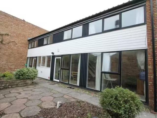 6 bedroom house for rent in High Kingsdown, Kingsdown, Bristol.