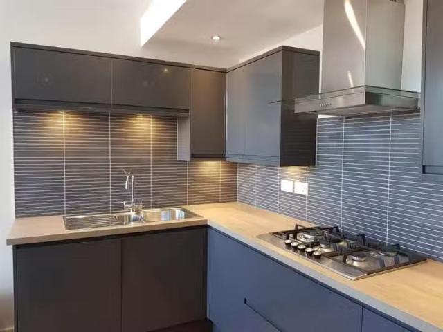 6 bedroom house for rent in Pershore Road, Stirchley, Birmingh.