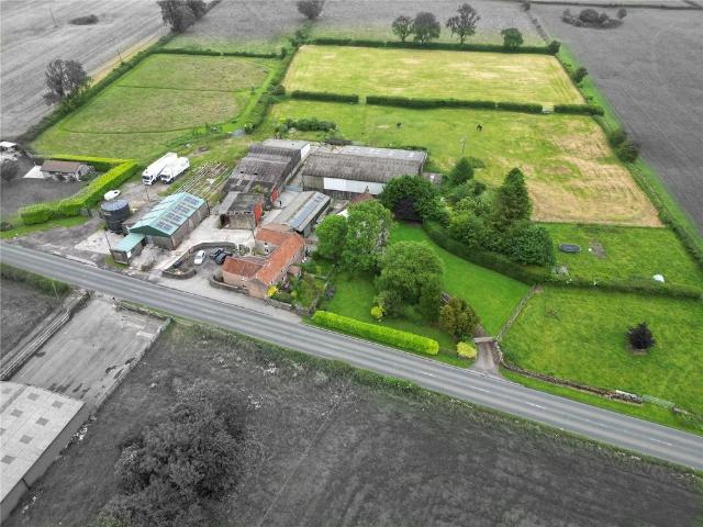 6 bedroom house for sale