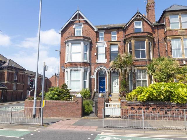 6 bedroom house for sale