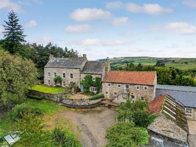 6 bedroom house for sale