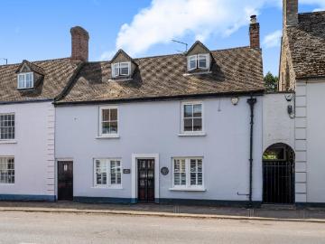6 bedroom character property for sale