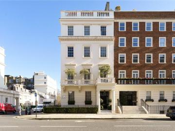 Belgravia, London, Greater London - Balcony