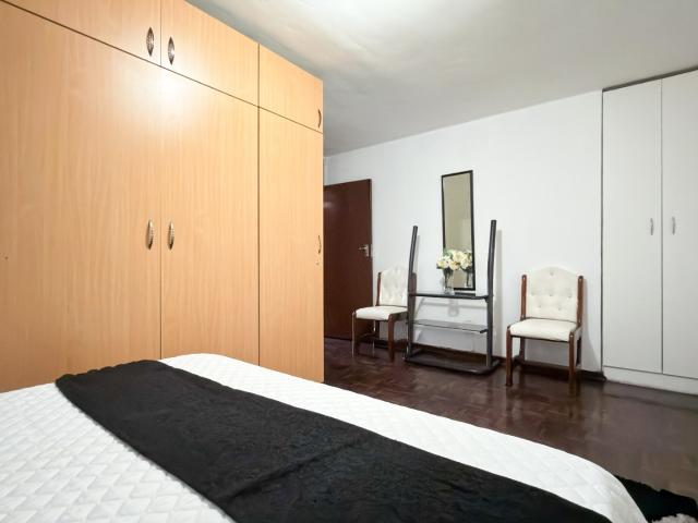 6 Bedroom House For Sale in Avoca