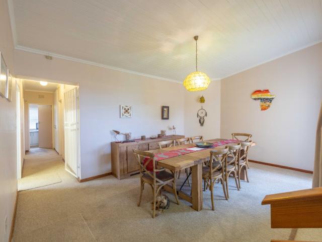 6 Bedroom House For Sale in Boesmansriviermond