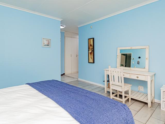 6 Bedroom House For Sale in Brackenhurst